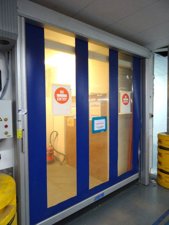 Stertil RR300 Plus roller door, 2500mm wide x 2700...