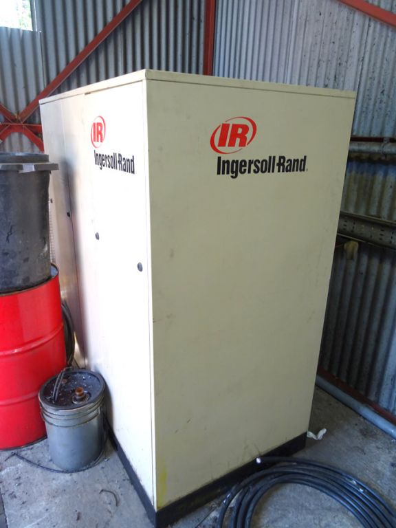Ingersoll Rand ML37 rotary compressor, 37kW, 7.5ba...