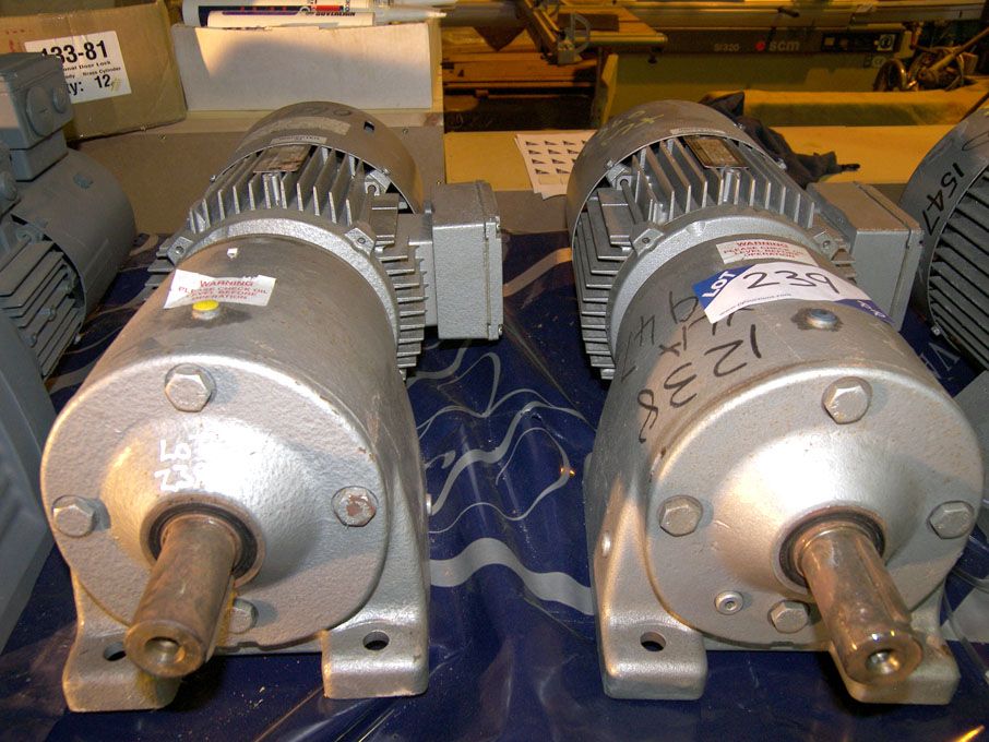 2x SEW Eurodrive motors 1.5kW, 138rpm