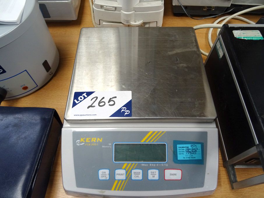 Kern FCB 3K 0.1 digital scales, 3kg x 0.1g capacit...