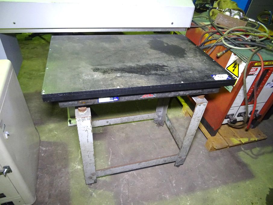 Crown 900x600mm grade A granite surface table - Lo...
