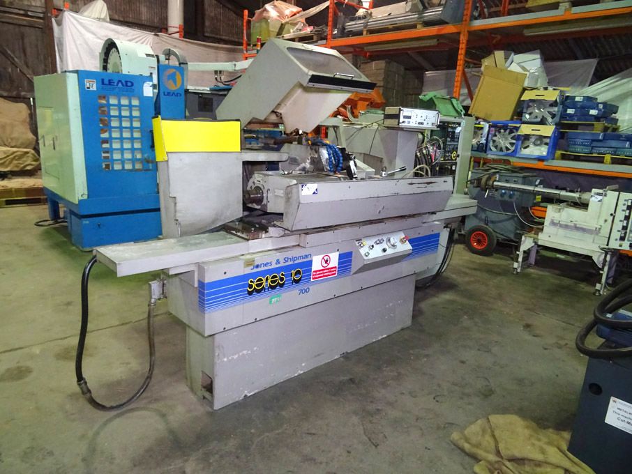 Jones & Shipman 700 Series 10 model 17060 CNC univ...