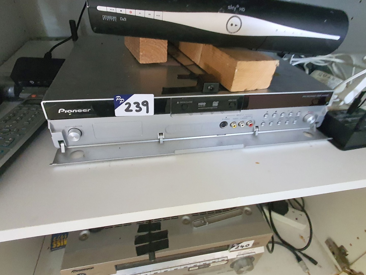 Pioneer DVR-440HX DVD recorder