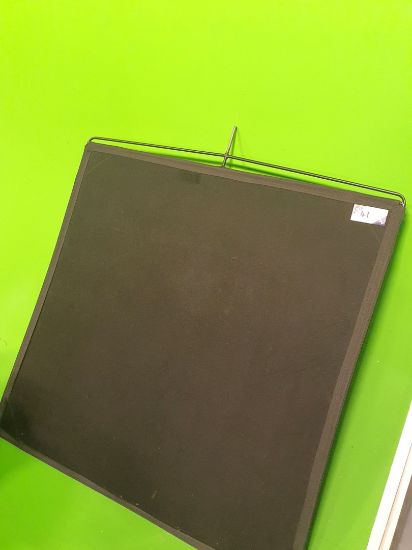 Daylight Grip 1200x1200mm black fabric flag