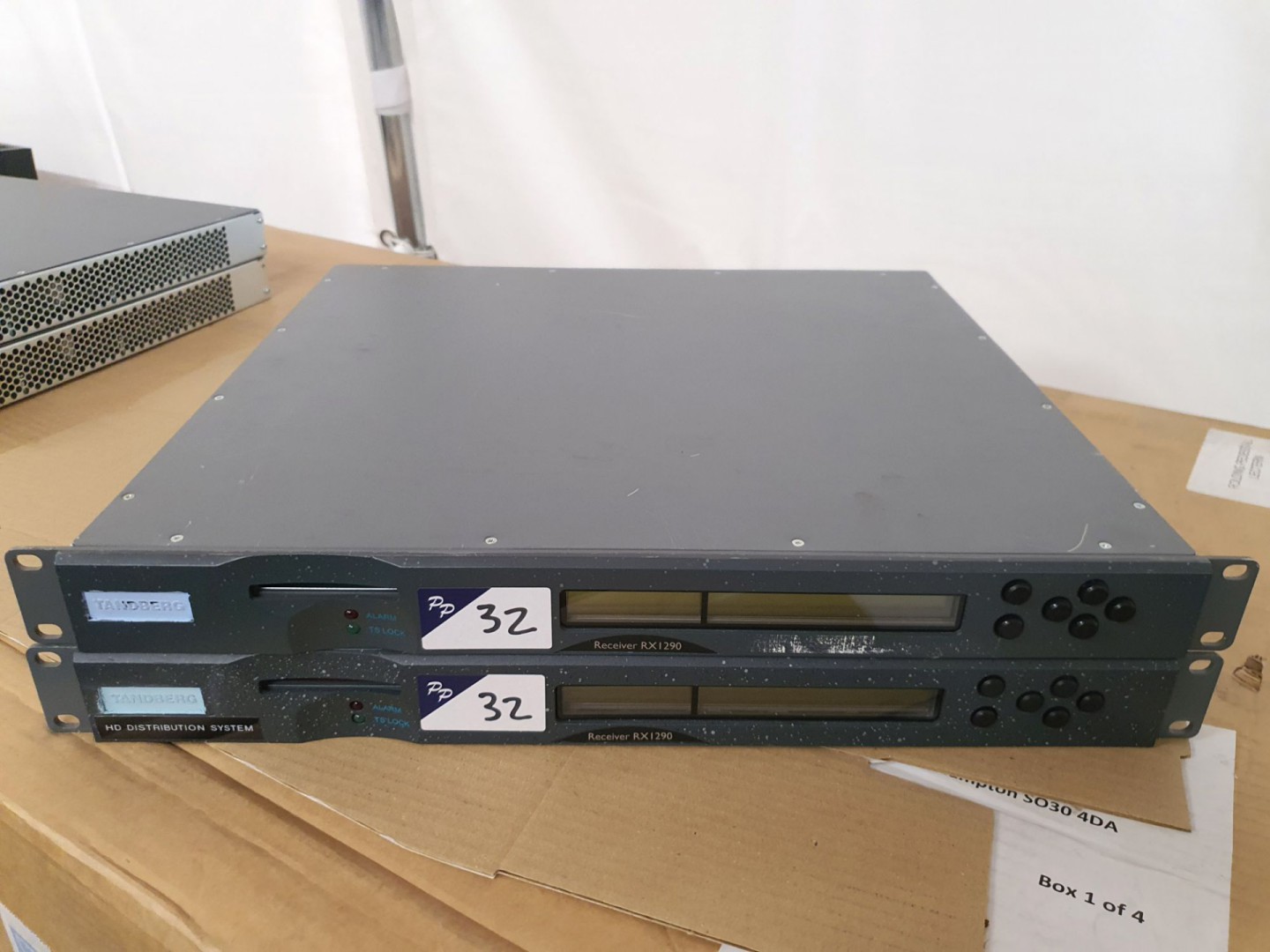 2x Tandberg RX1290 receivers