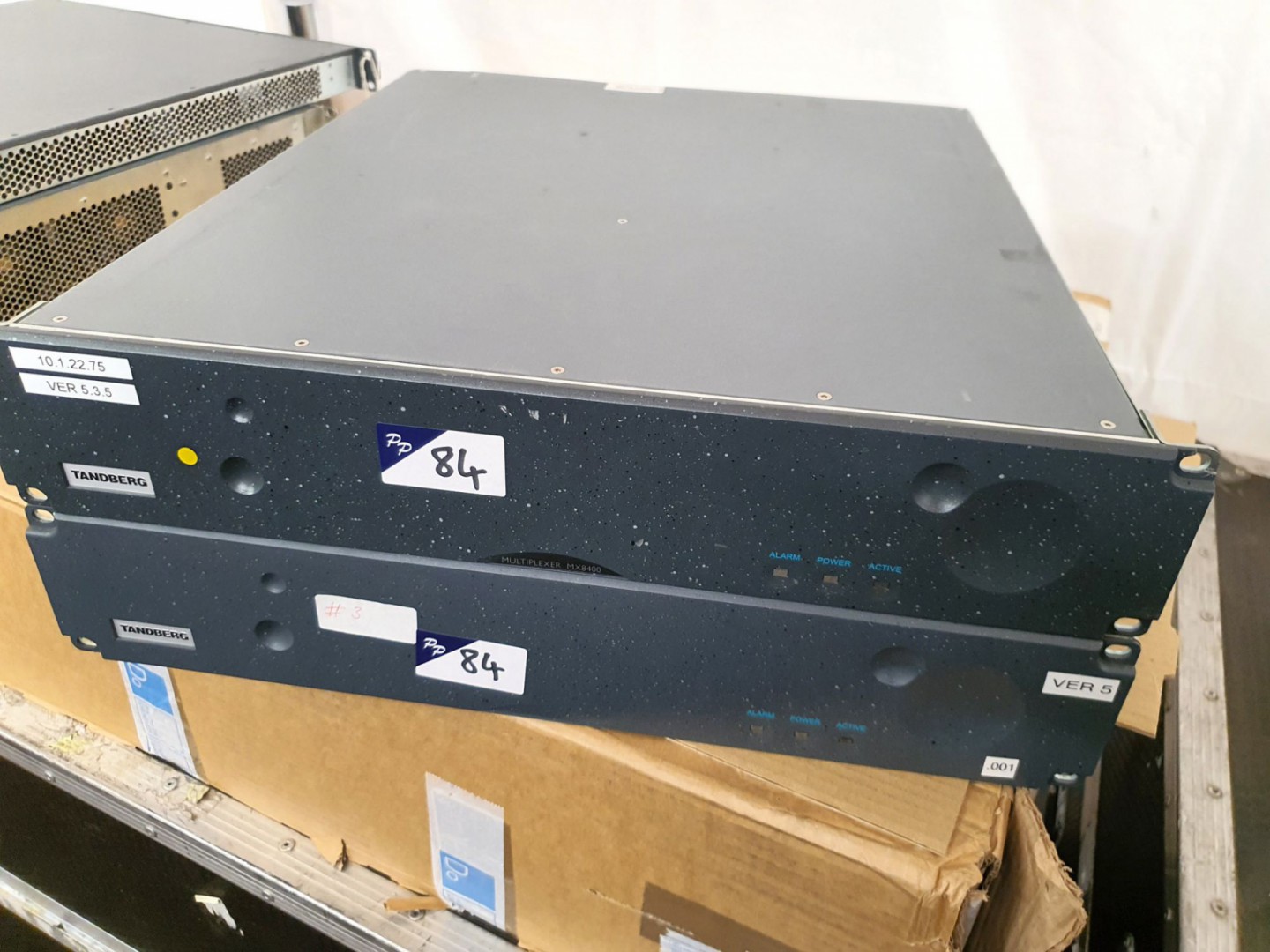 2x Tandberg MX8400 multiplexers