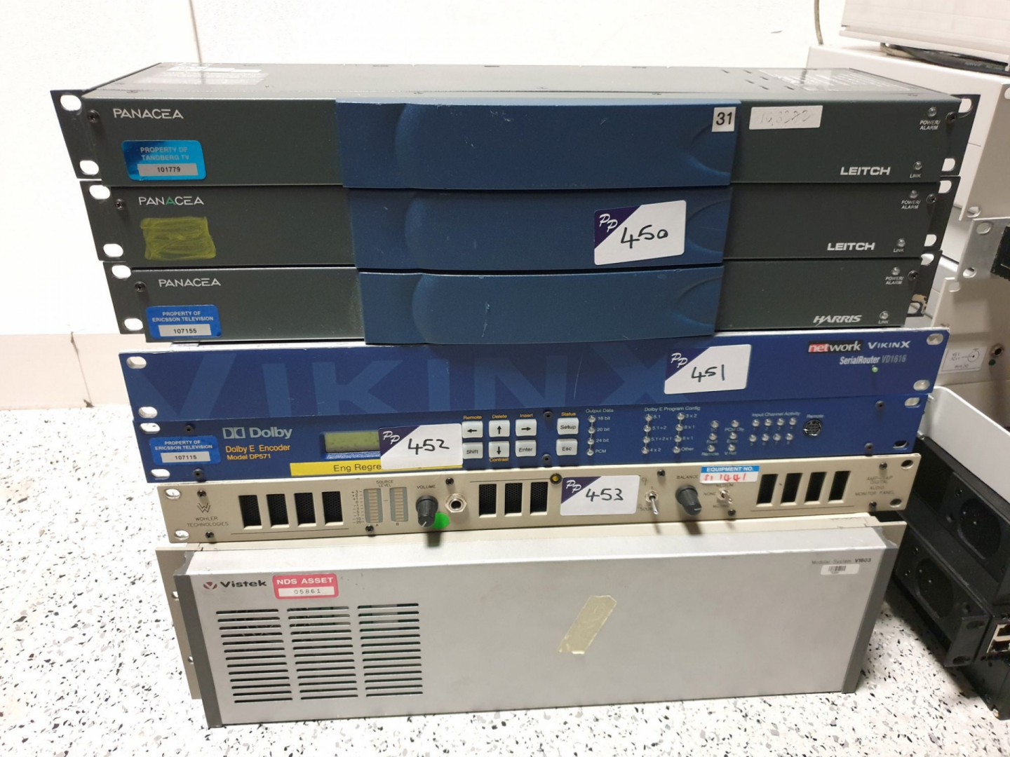 Network Vikin X VD1616 serial router