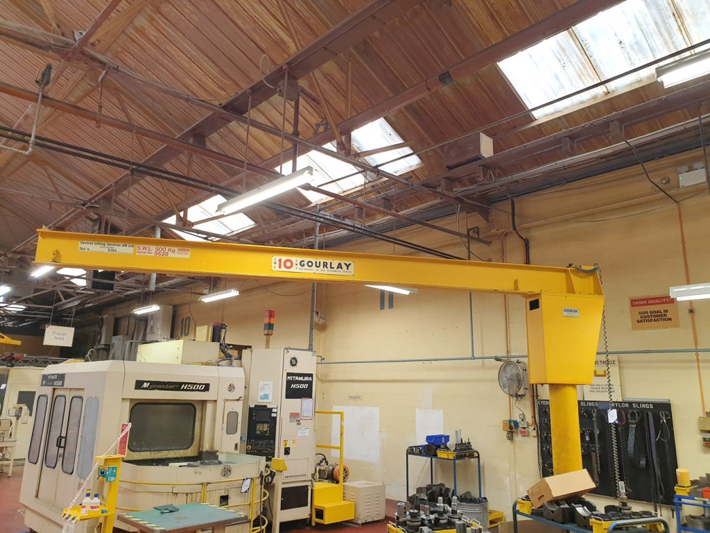 Gourlay 500kg floor mounted swing jib, 12ft span