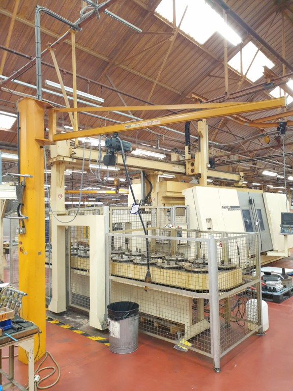 Demag floor mounted swing jib, 250kg SWL, 8ft span...