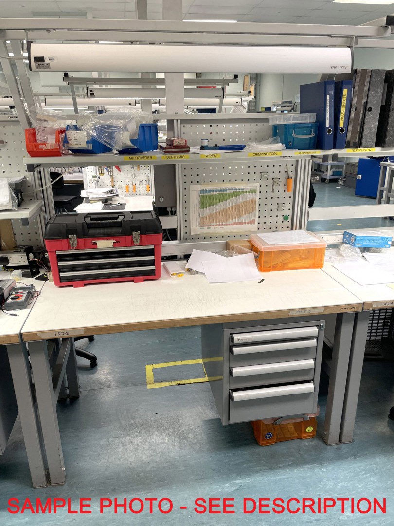 Treston laboratory workbench, 1500x750mm with ligh...