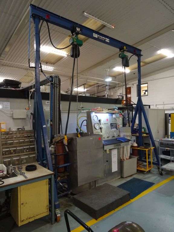 Watts Lifting 2 ton mobile A frame with height adj...