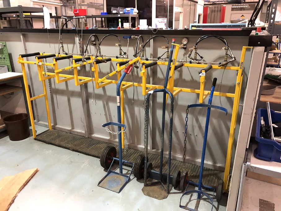 9 station nitrogen bottle storage rack with 3x mob...