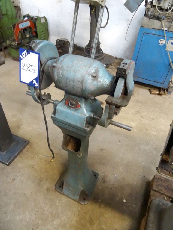 6" double ended grinder on base