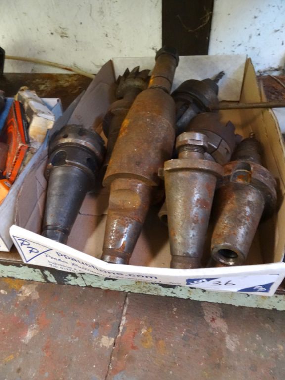 Qty various 50 int taper tool holders