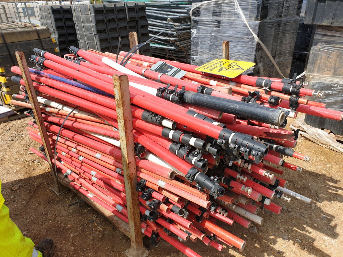 Qty site extending cable poles with Qty Metro bloc...