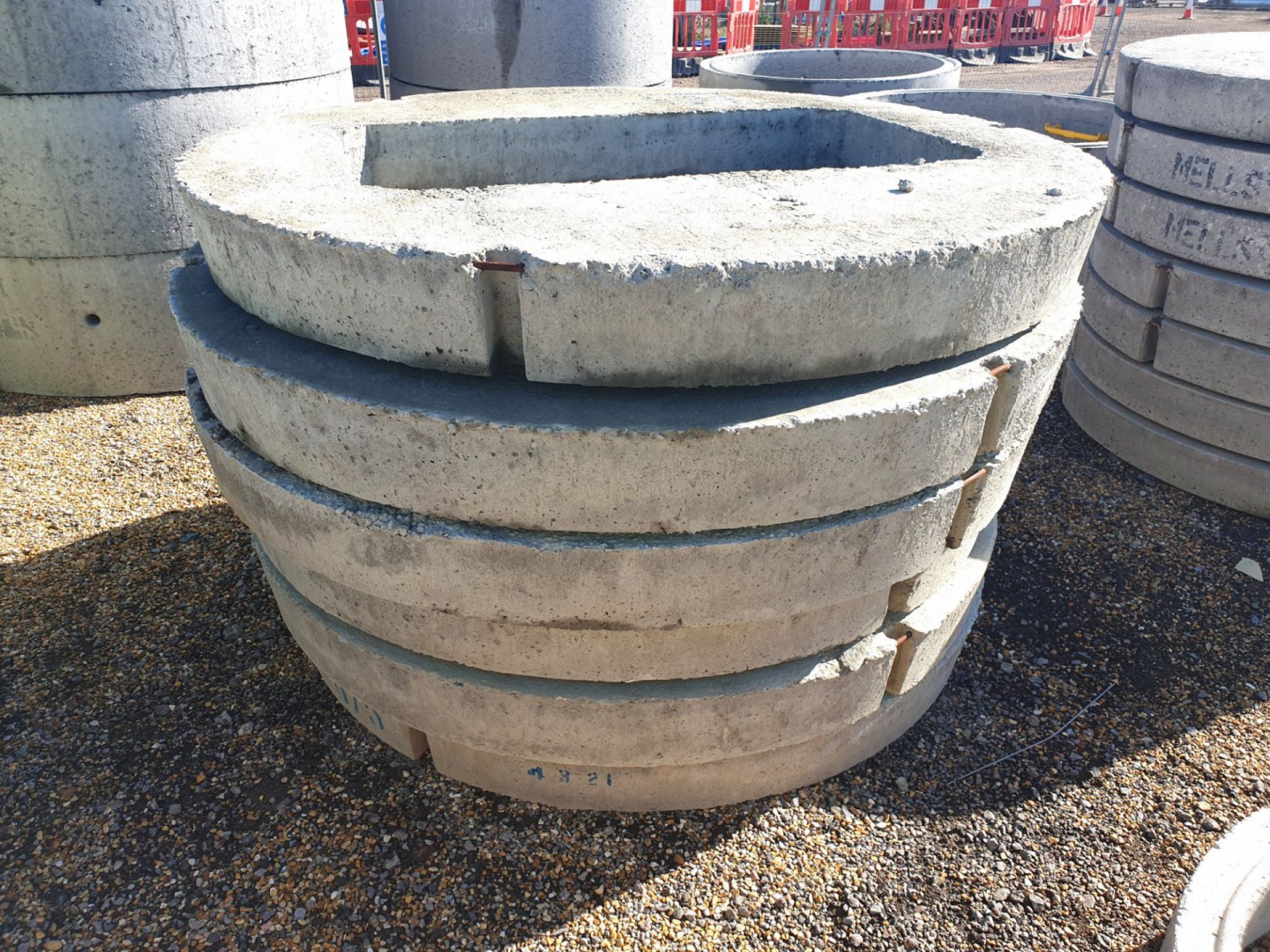 6x Marshall Mells 1500/1200x600mm concrete drainag...