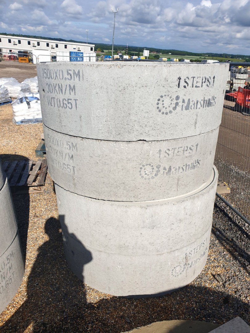 4x Marshall Mells 1500x500 concrete drainage ring...