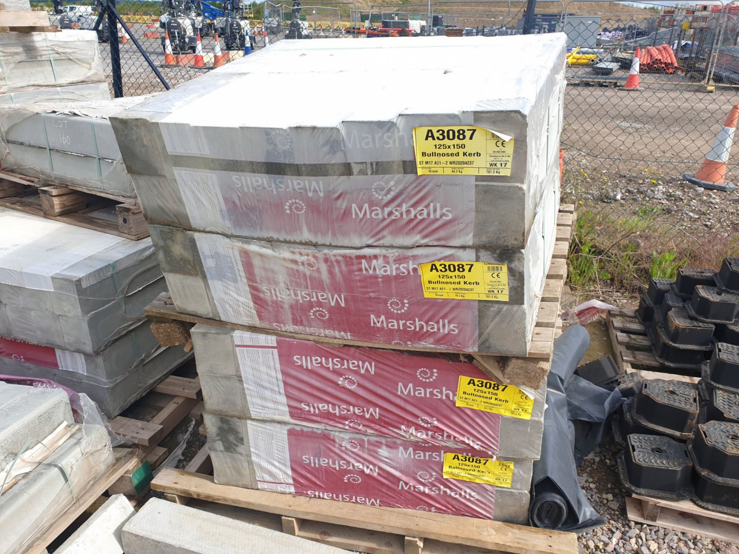 4 packs (16 per pack) Marshall 125x150mm bull nose...