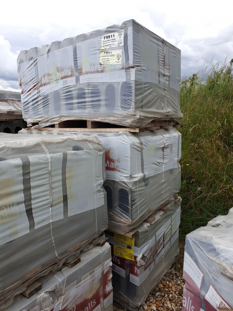 54x Marshall Beany Mono 45deg Splayed 321 concrete...