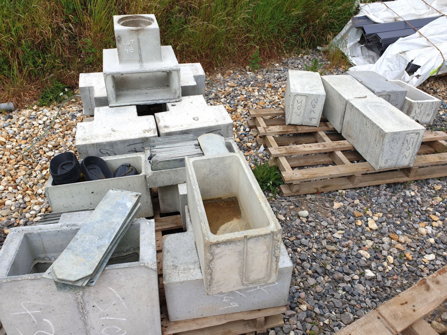 Qty various concrete drain ducts etc on 3 pallets