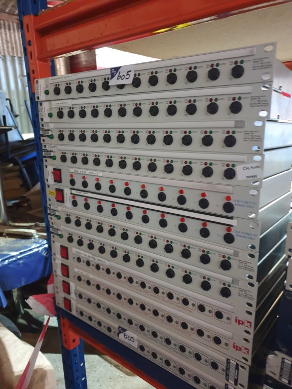 12x various 10/12 way MDU's