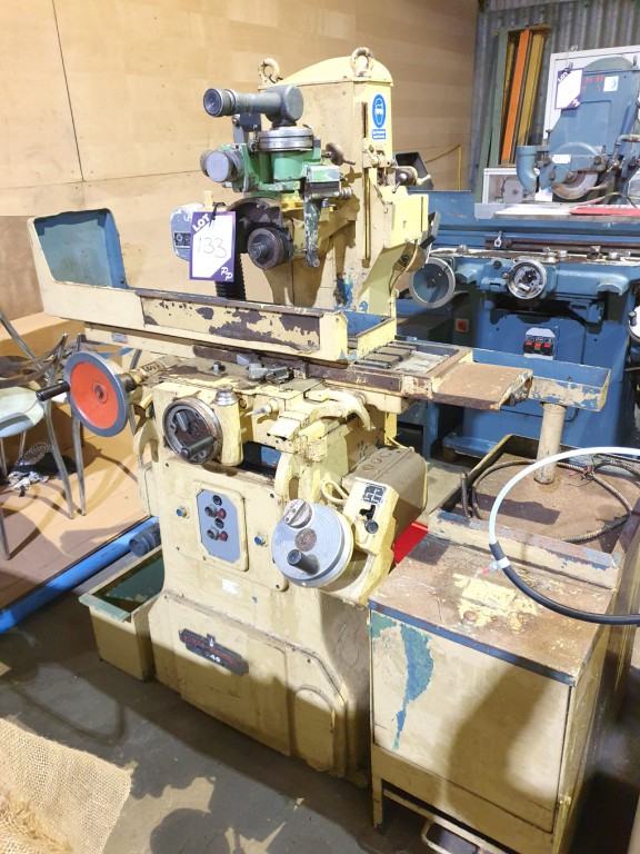 Jones & Shipman 540P surface grinder, 660x150mm ta...