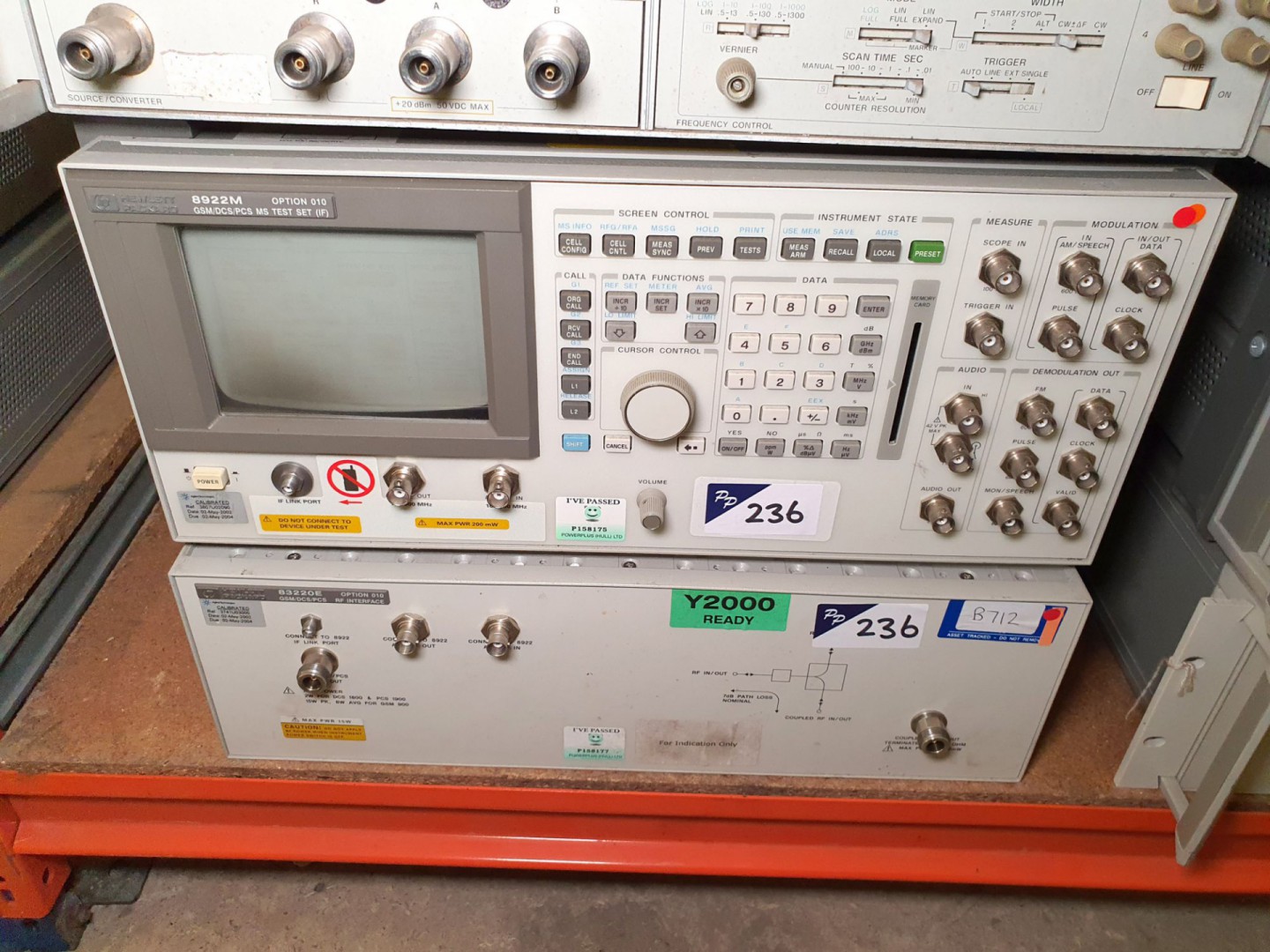 HP8922M GSM/DCS/PCS MS test set with 83220E RF int...