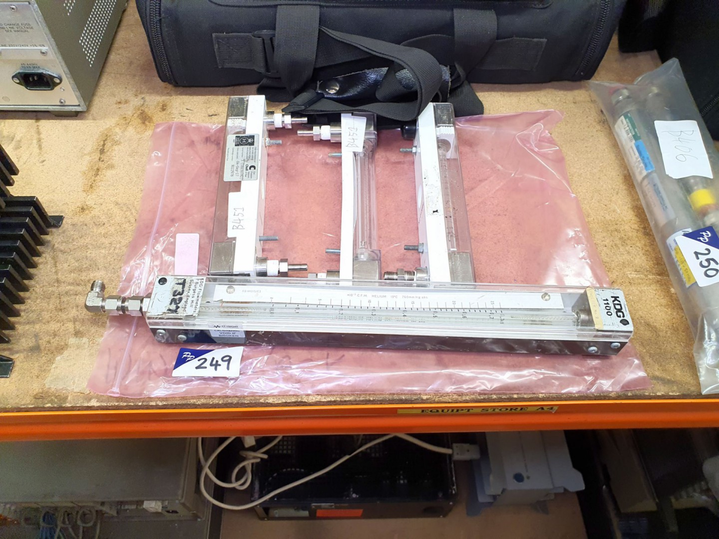 3x Platon flow meters & 1x KDG flow meter (B451) -...