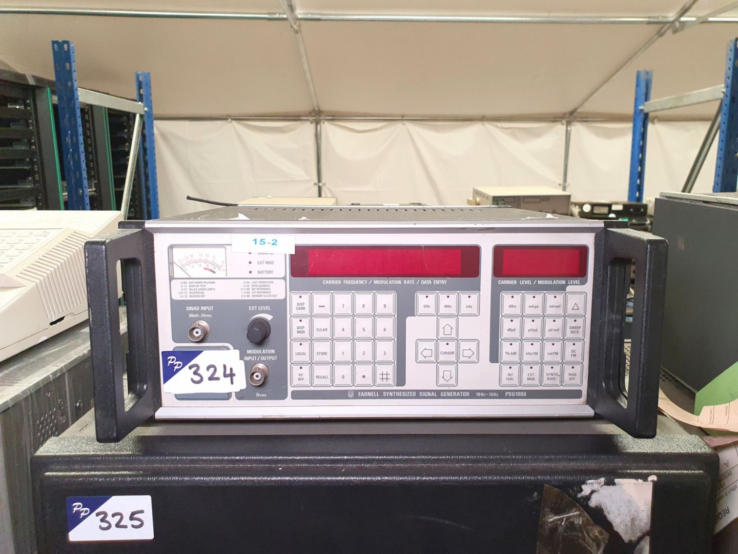 Farnell PSG 1000 synthesized signal generator, 10H...