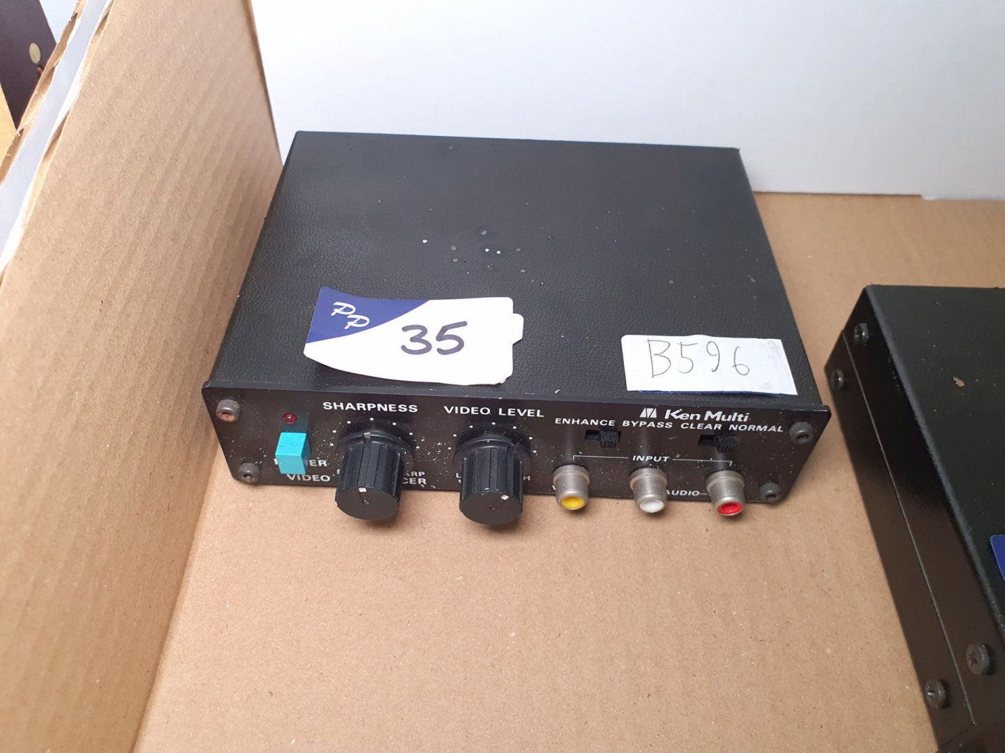 Ken multi VH-607 video enhancer (B596) - Lot locat...