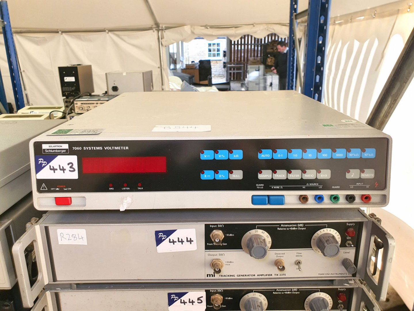 Solartron Schlumberger systems volt meter 760 (B54...