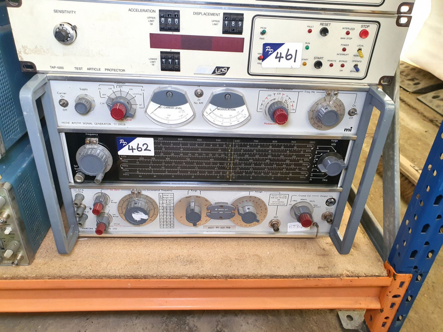 Marconi TF2002B AM/FM signal generator with TF2170...