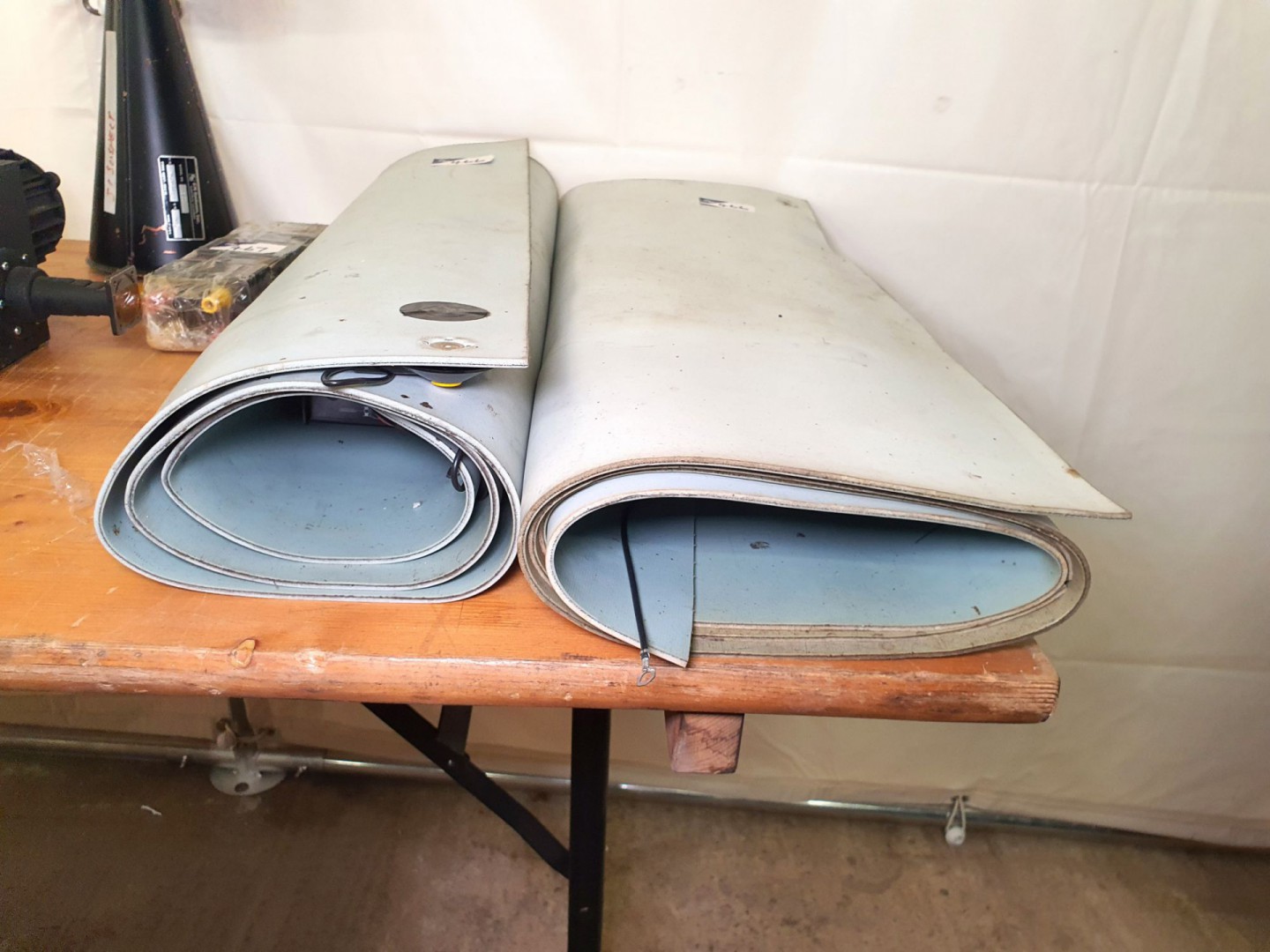 2x 3M 722 work station anti static mats (B311 & B3...