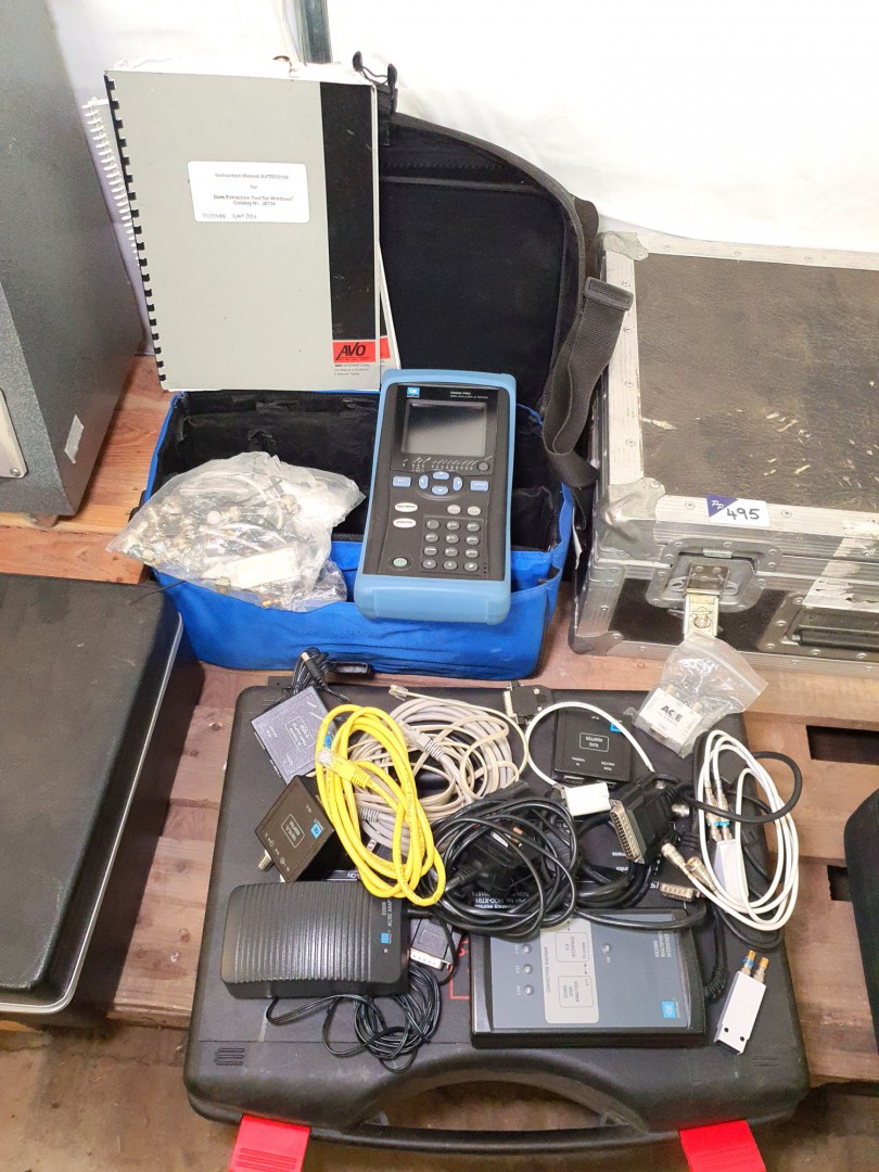 Aethra D2000 Pro ISDN analyser & tester with equip...