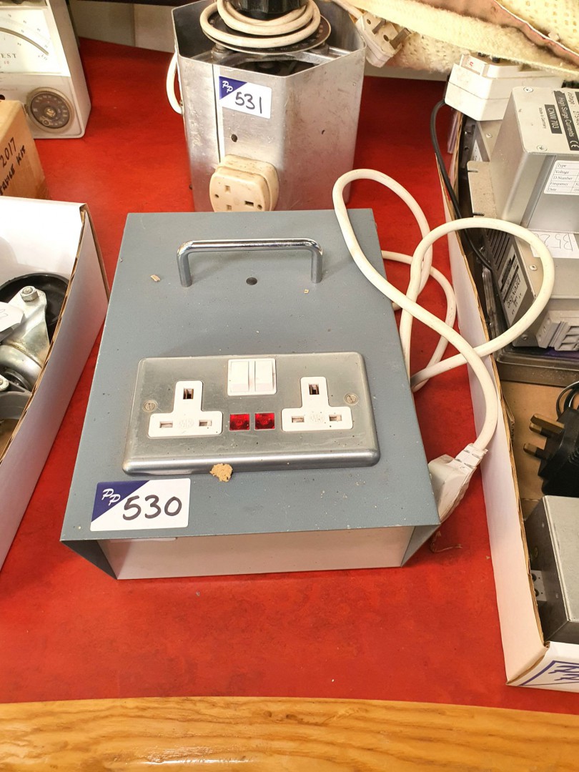 EMC mains filter unit (B501) - Lot located at: PP...