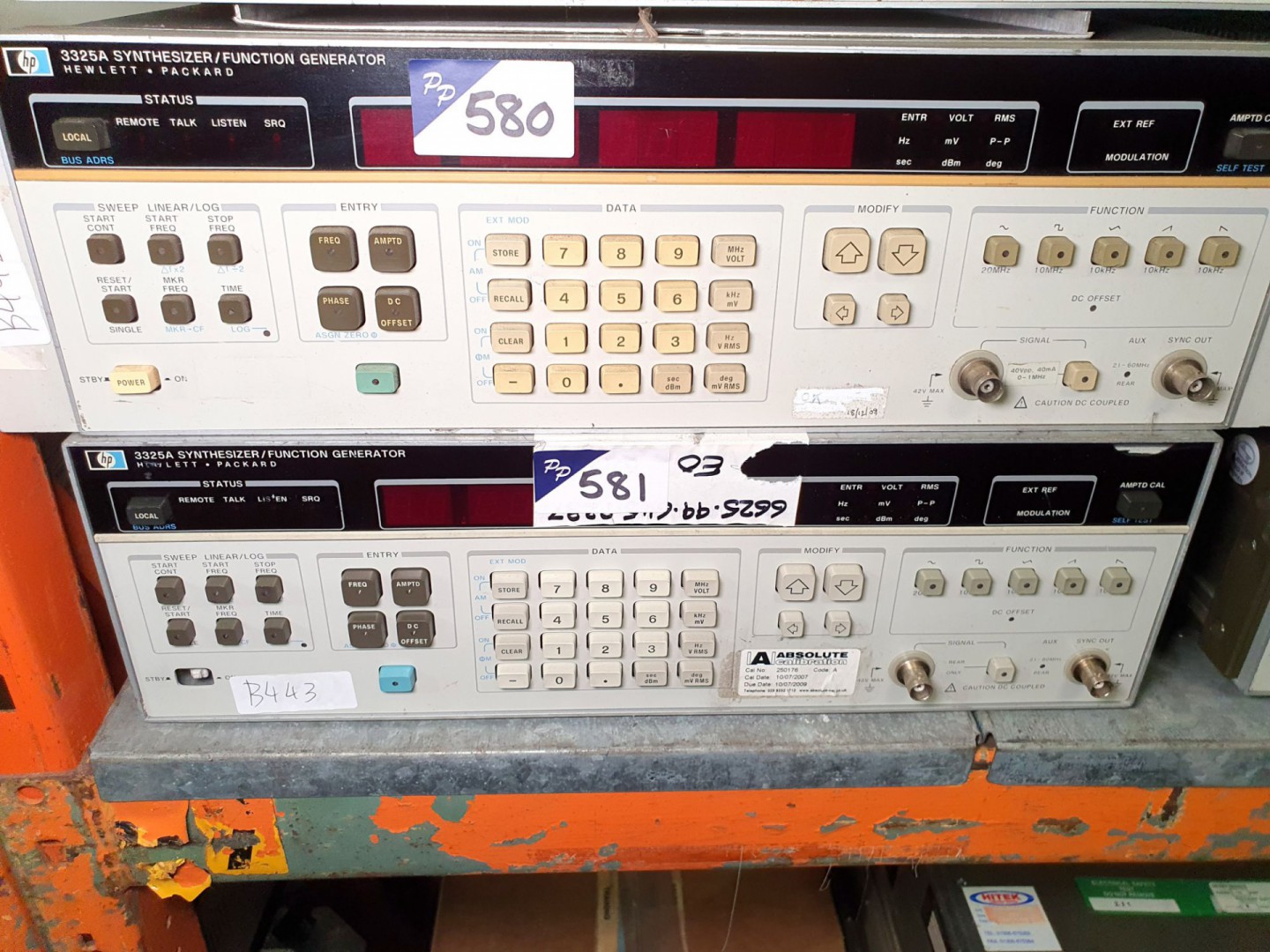 HP 3325A synthesised function generator (B443) - L...