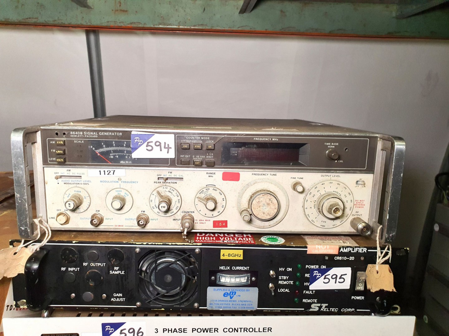 HP 8640B signal generator, low phase noise AM/FM (...