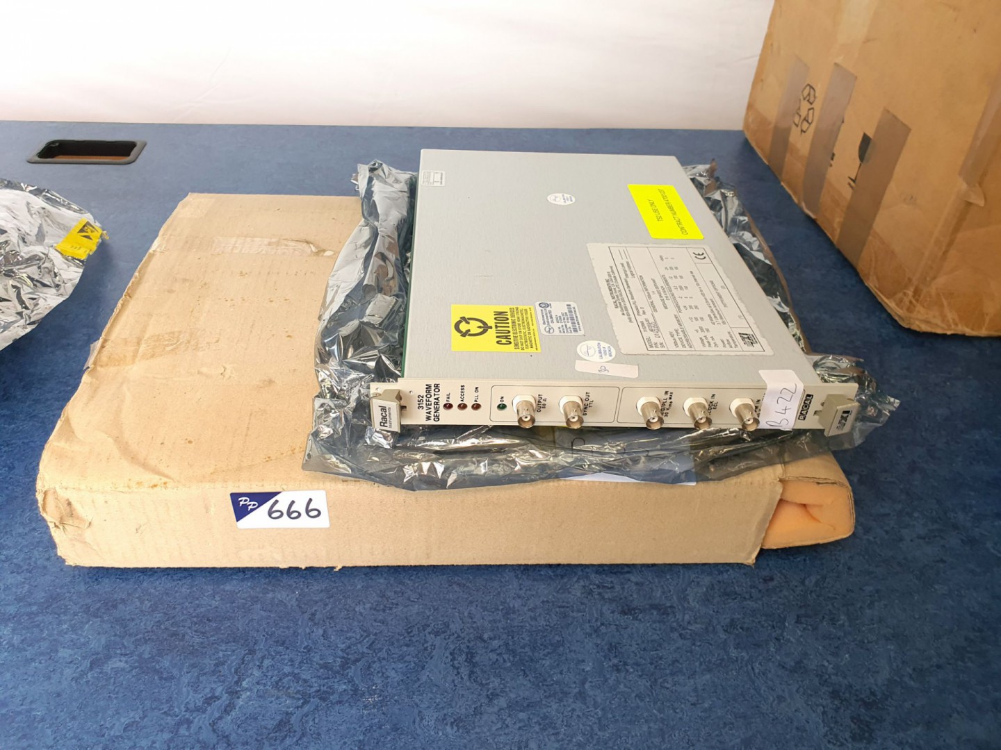 Racal 3152 VXI card waveform generator (boxed) (B4...