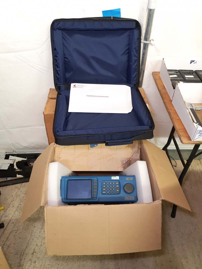 Druck DPI 515 digital pressure cal / controller wi...