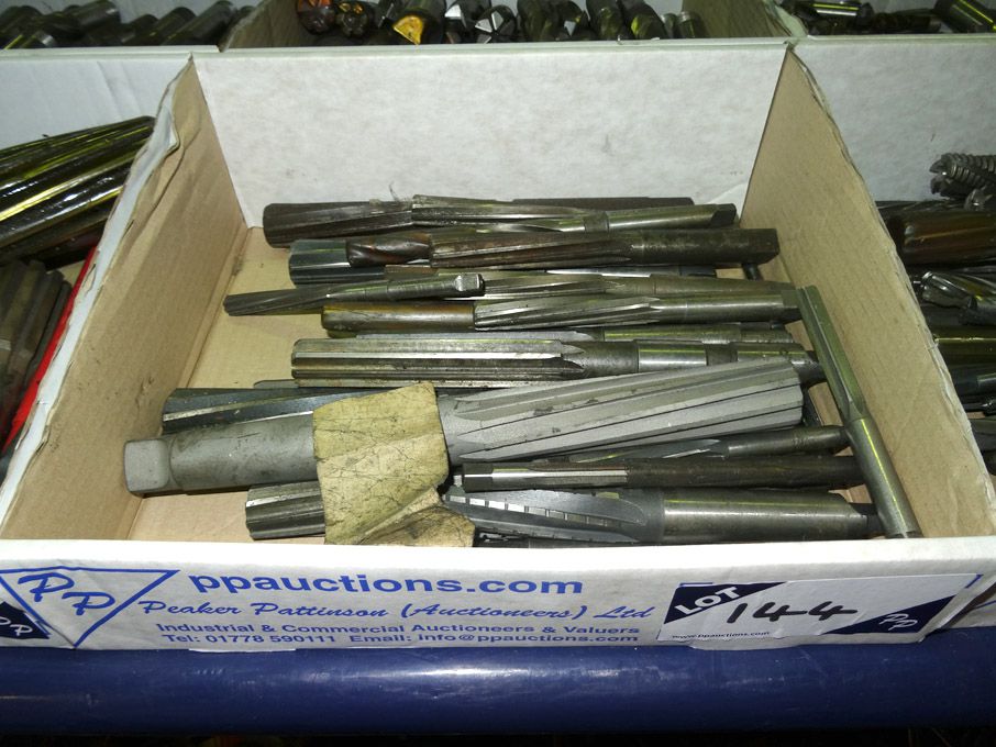 Qty various taper shank reamers to 1 1/4" approx -...