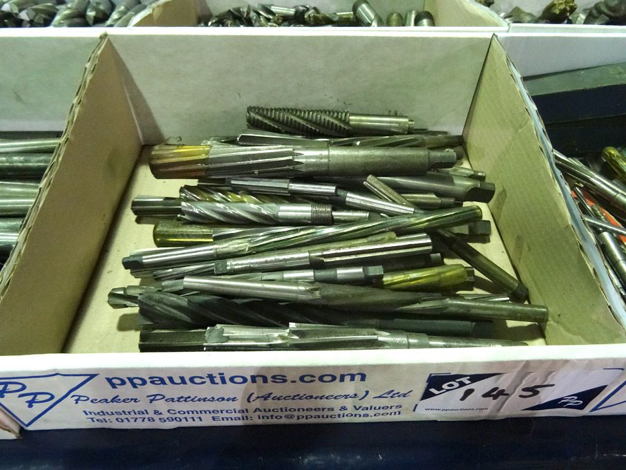 Qty various taper shank reamers to 1" approx - lot...