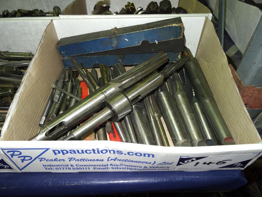 Qty various taper shank reamers to 1" approx - lot...