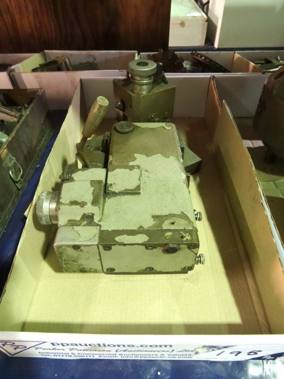 Colchester copy attachment, 240mm & 170mm dia 2 ja...