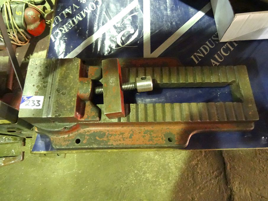 Rack type machine vice, 150mm - lot located at: PP...