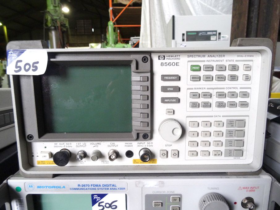 HP 8560E spectrum analyser with tracking generator...