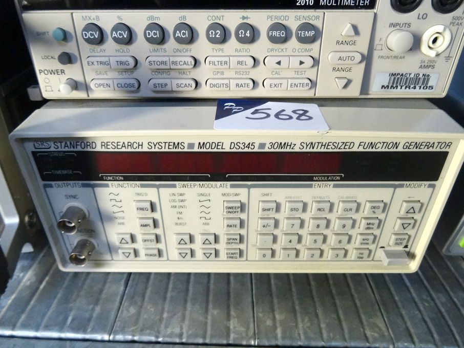 Stanford Research DS345 30MHz synthesised function...