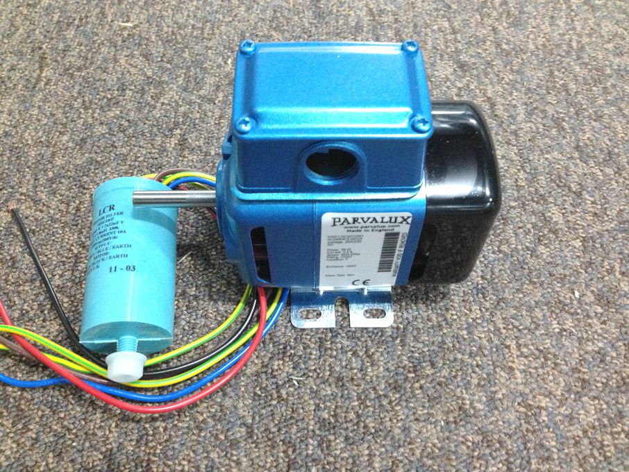 5x Parvalux SD1 DC motors with capacitor, 220v, 30...