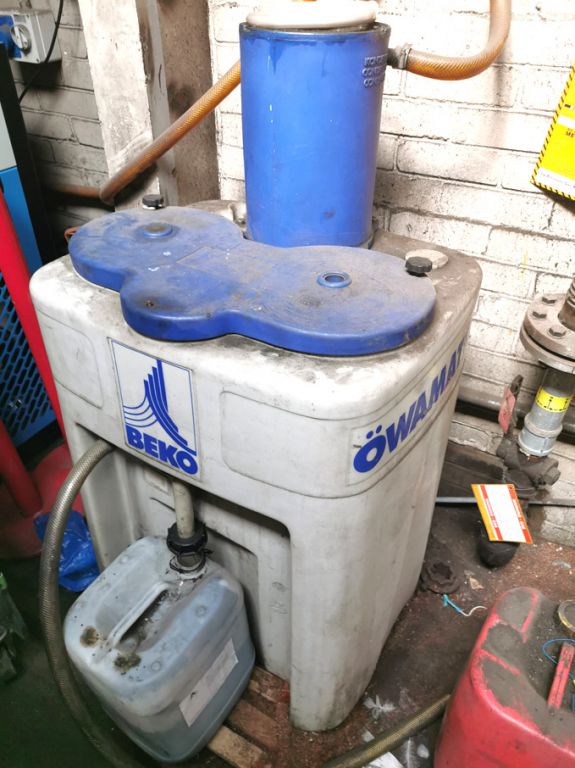 Beko Owamat 6 oil / water seperator (2001) & CompA...