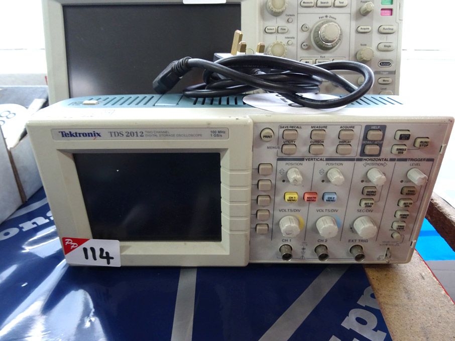 Tektronix TDS2012 100MHz 2 channel digital storage...