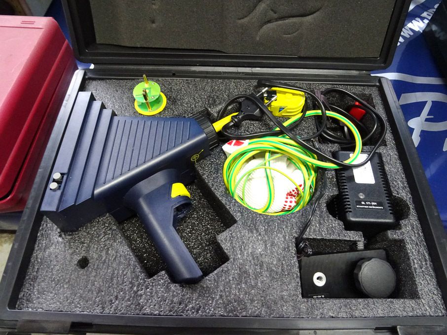 Schaffner NSG 435 ESD simulator system in carry ca...